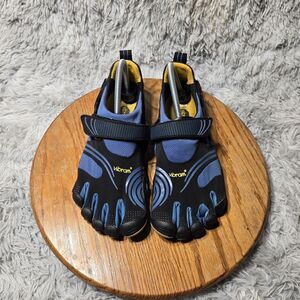 Vibram Five Fingers Mens Size 8.5 EU 41 Barefoot Minimalist Toe Shoes M3686